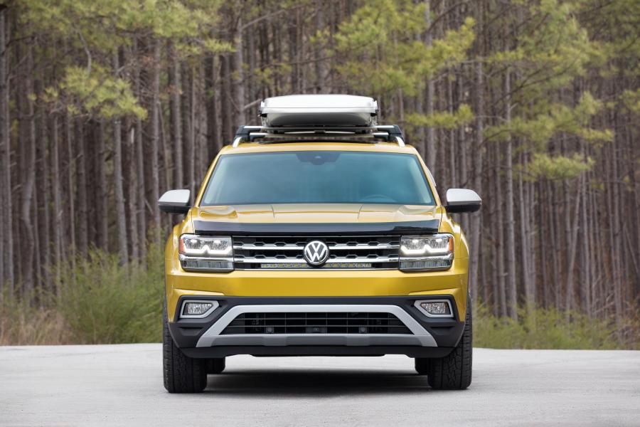  Volkswagen Atlas Weekend Edition Concept 2017 года  (фото 4 из 13)